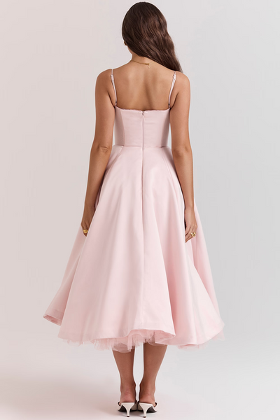 Lieselotte | Tailliertes Spaghetti-Kleid