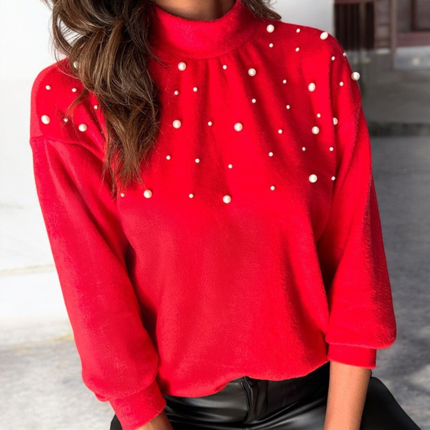 Gina | Pullover mit Perlenverzierung