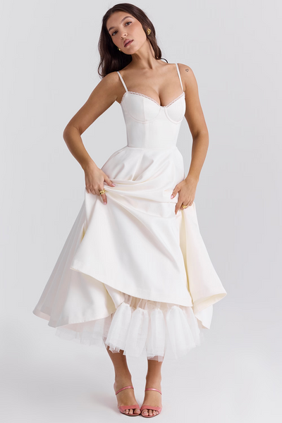 Lieselotte | Tailliertes Spaghetti-Kleid