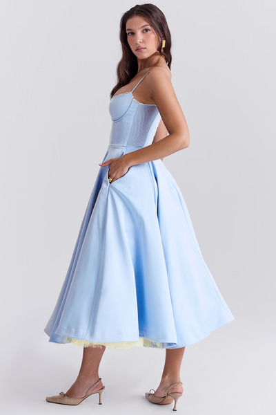 Lieselotte | Tailliertes Spaghetti-Kleid