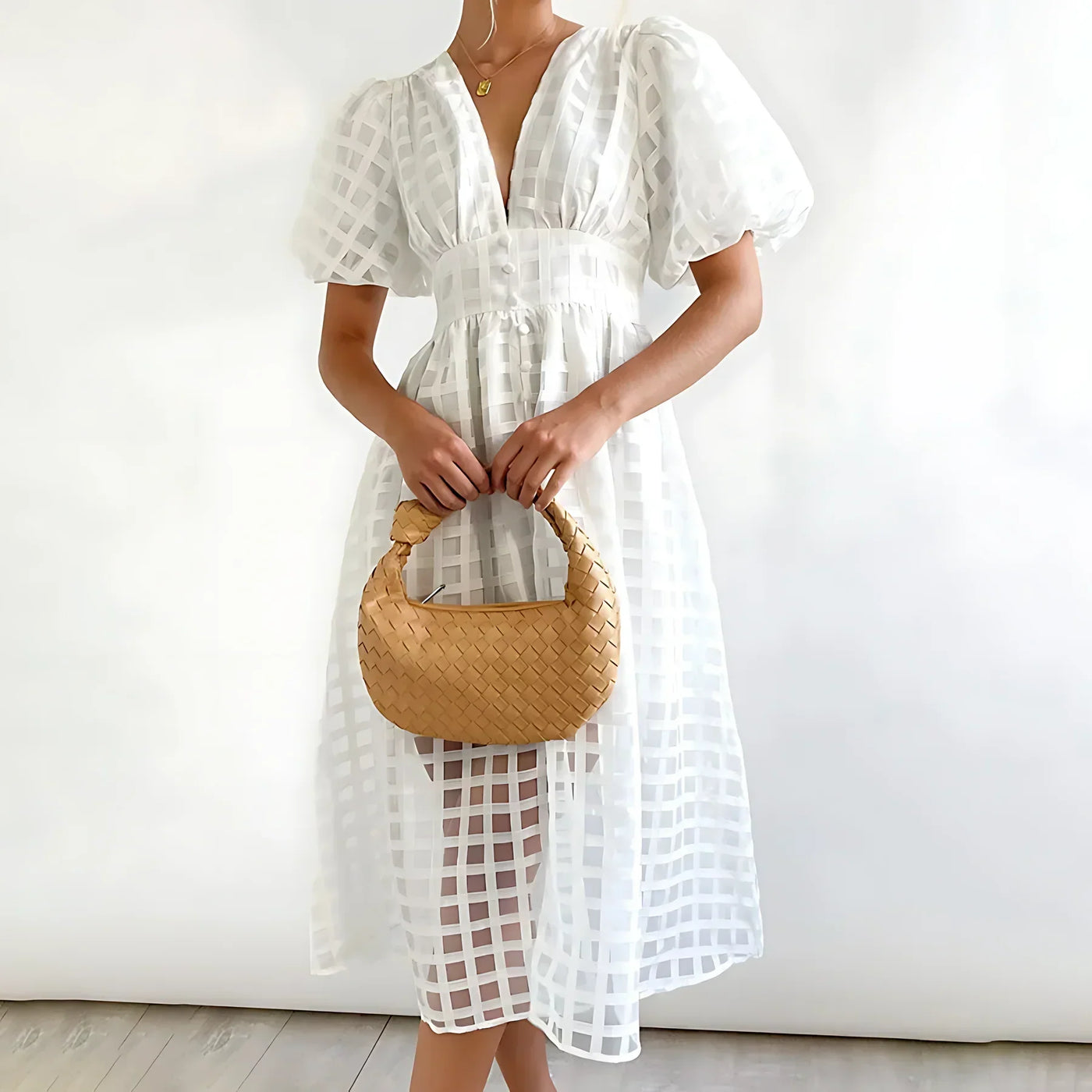 Jorina | Stylisches V-Ausschnitt-Kleid